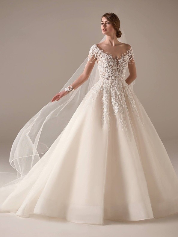 WEDDING DRESSES Atelier Pronovias Ginni 2021 