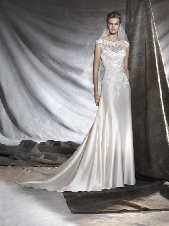 Svatební šaty Pronovias Odine 2020 