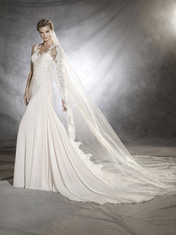 Svatební šaty Pronovias Orosia 2020 