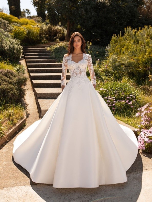 Svatební šaty Pronovias Phoenicia 2020 