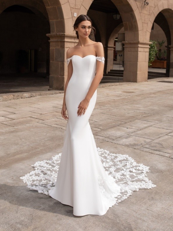 Svatební šaty Pronovias Syrinx 2020 