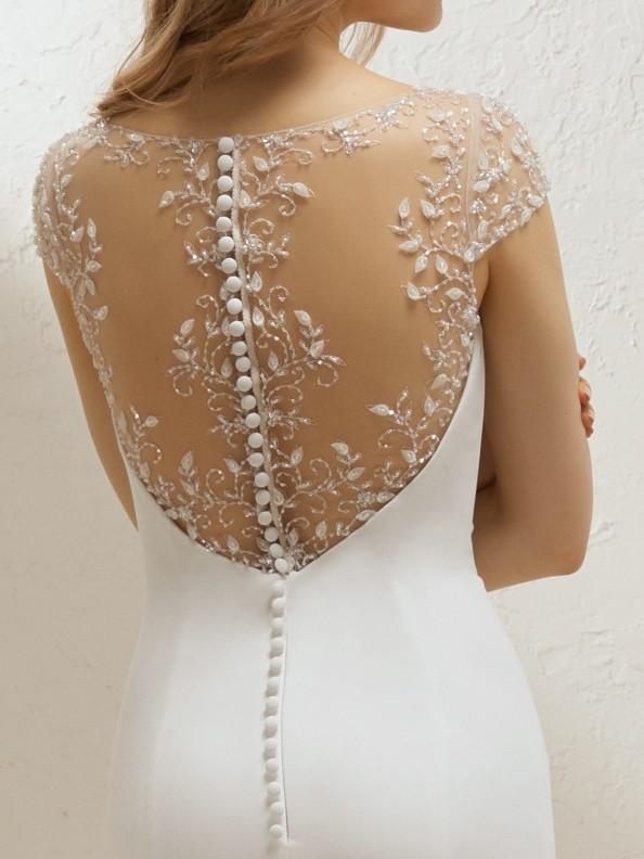 Pronovias viona clearance